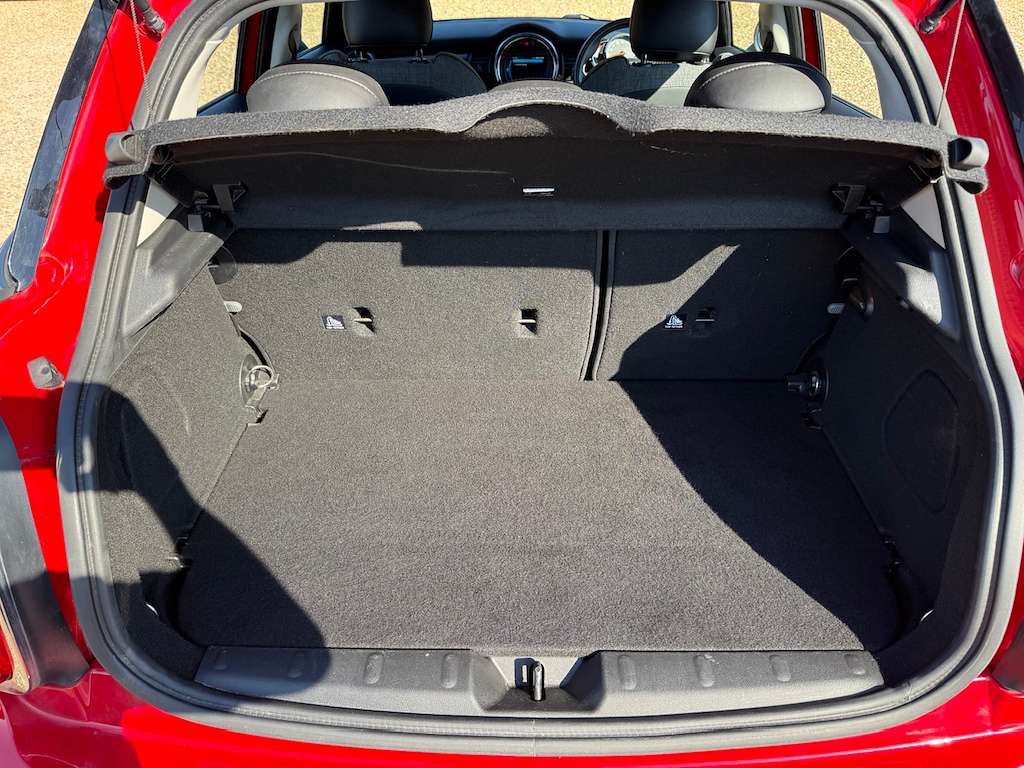 2018 MINI HATCH 2018 MINI HATCH