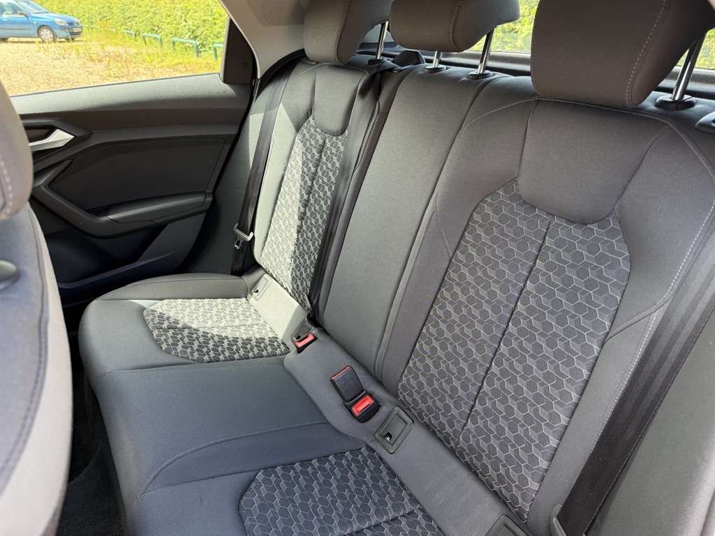 2022 AUDI A1 2022 AUDI A1
