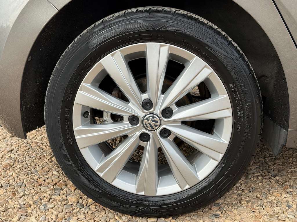 2019 VOLKSWAGEN POLO 2019 VOLKSWAGEN POLO