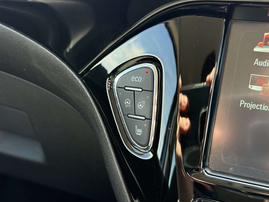 2018 VAUXHALL CORSA 2018 VAUXHALL CORSA