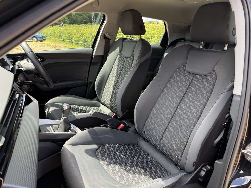 2022 AUDI A1 2022 AUDI A1