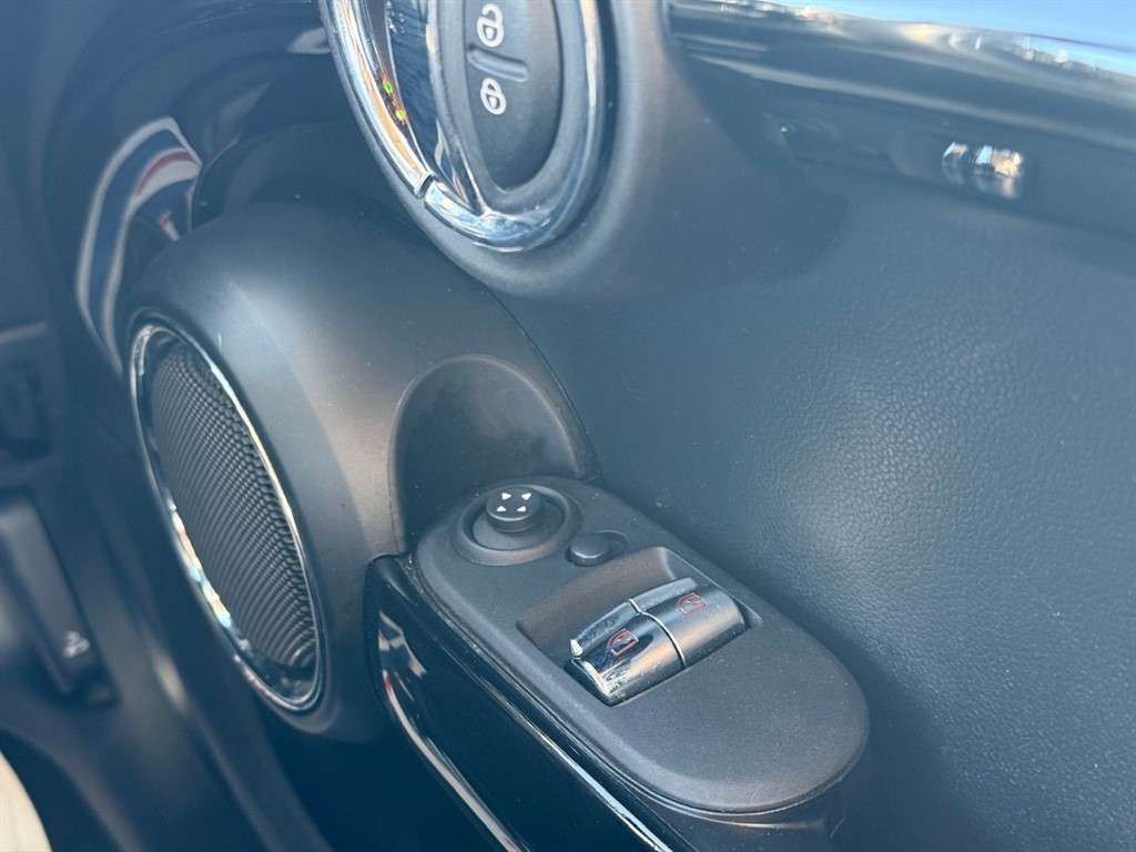 2018 MINI HATCH 2018 MINI HATCH