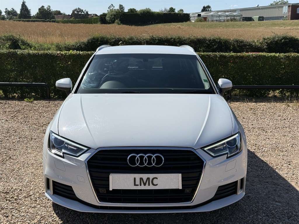 A 2019 AUDI A3 1.5 TFSI CoD 35 Sport Sportback 5dr Petrol S Troni A 2019 AUDI A3 1.5 TFSI CoD 35 Sport Sportback 5dr Petrol S Troni