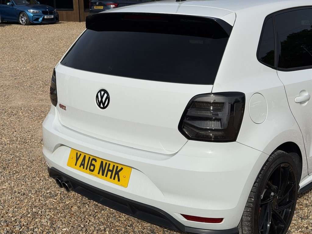 2016 VOLKSWAGEN POLO 2016 VOLKSWAGEN POLO