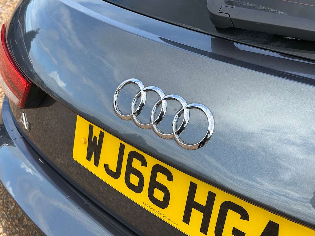 2016 AUDI A1 2016 AUDI A1