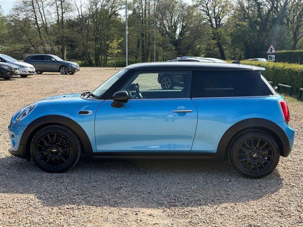 2018 MINI HATCH 2018 MINI HATCH