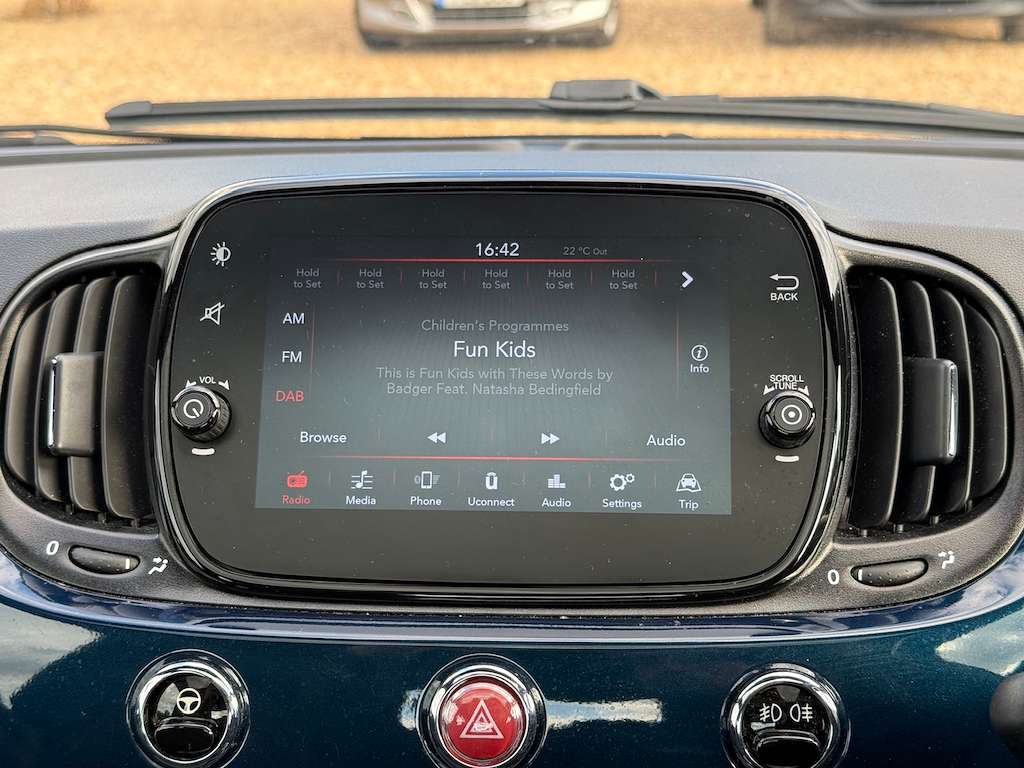 2024 FIAT 500 2024 FIAT 500