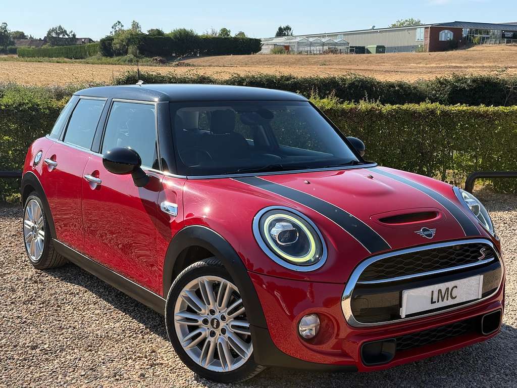 A 2018 MINI HATCH 2.0 Cooper S GPF Hatchback 5dr Petrol Manual Euro A 2018 MINI HATCH 2.0 Cooper S GPF Hatchback 5dr Petrol Manual Euro