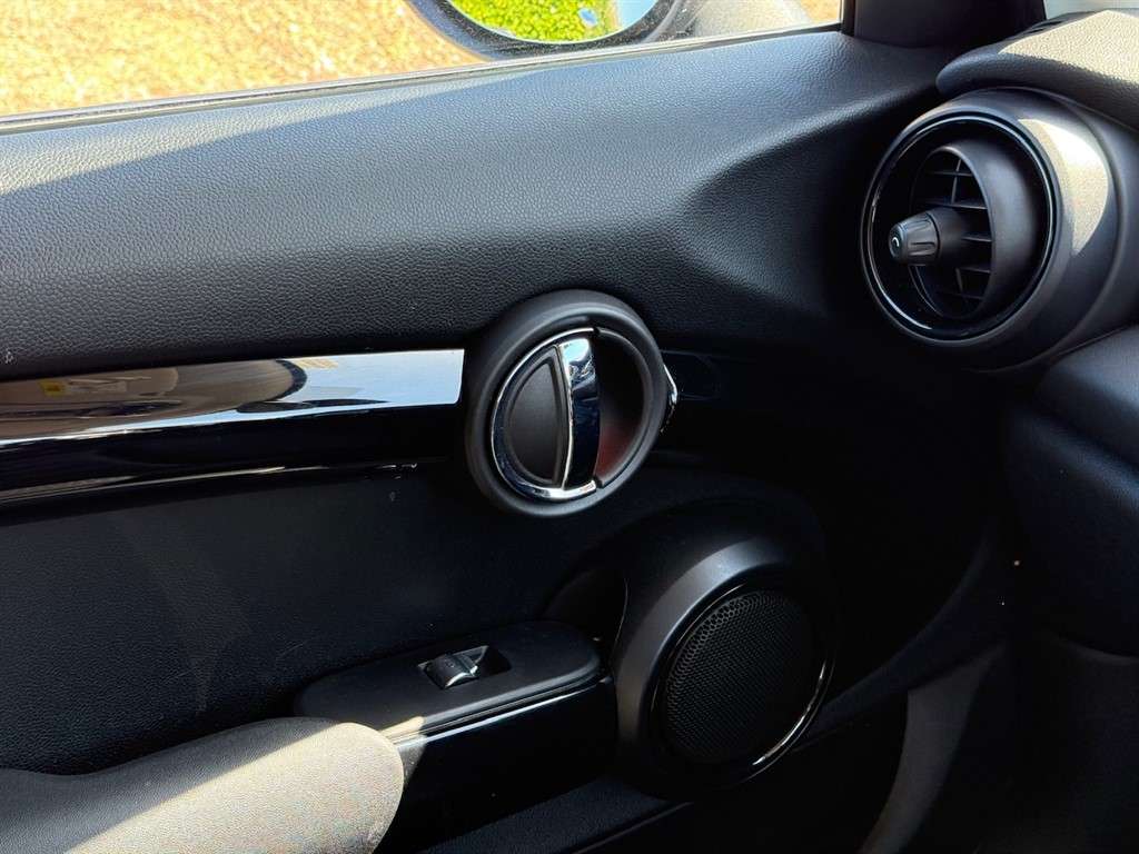 2018 MINI HATCH 2018 MINI HATCH