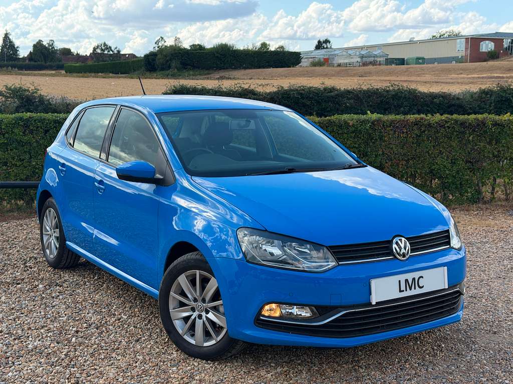 A 2015 VOLKSWAGEN POLO 1.2 TSI BlueMotion Tech SE Hatchback 5dr Petrol Ma A 2015 VOLKSWAGEN POLO 1.2 TSI BlueMotion Tech SE Hatchback 5dr Petrol Ma