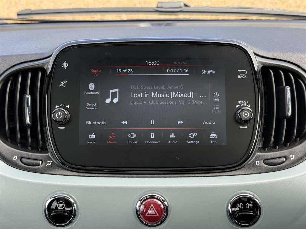 2024 FIAT 500 2024 FIAT 500