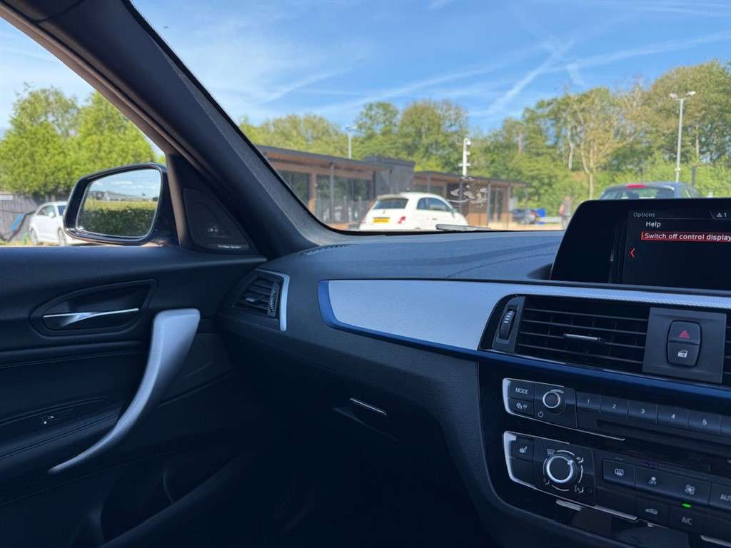 2019 BMW 1 SERIES 2019 BMW 1 SERIES