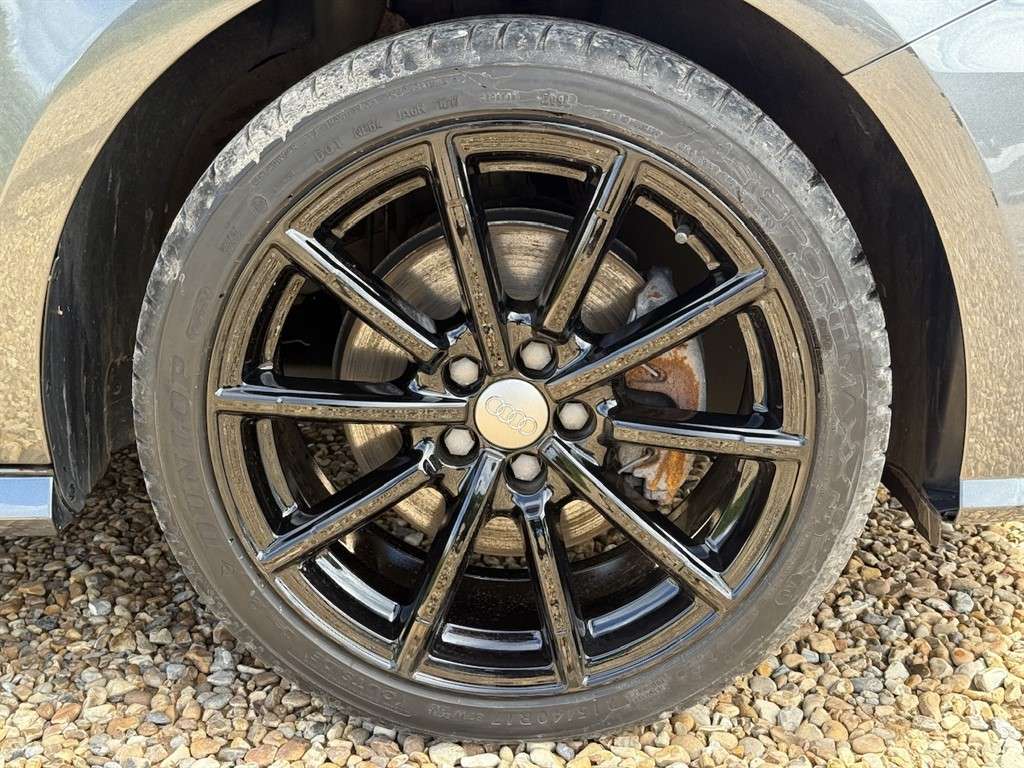 2017 AUDI A1 2017 AUDI A1