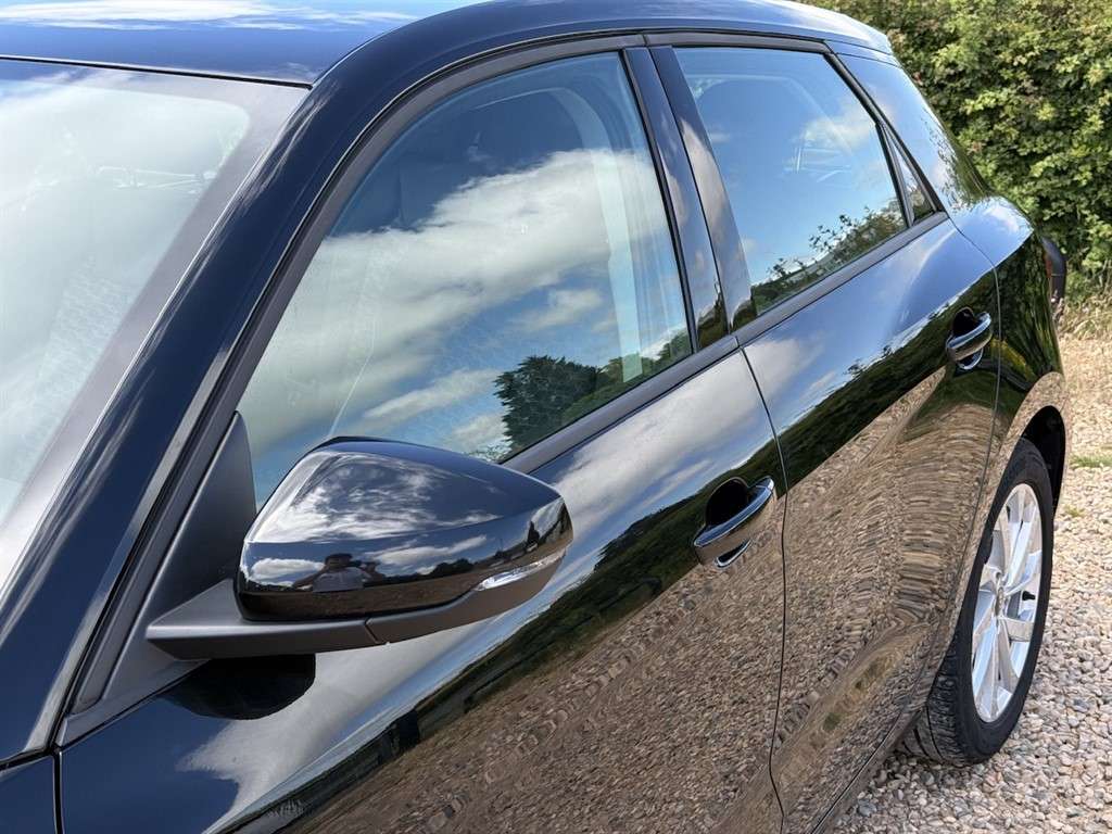 2022 AUDI A1 2022 AUDI A1