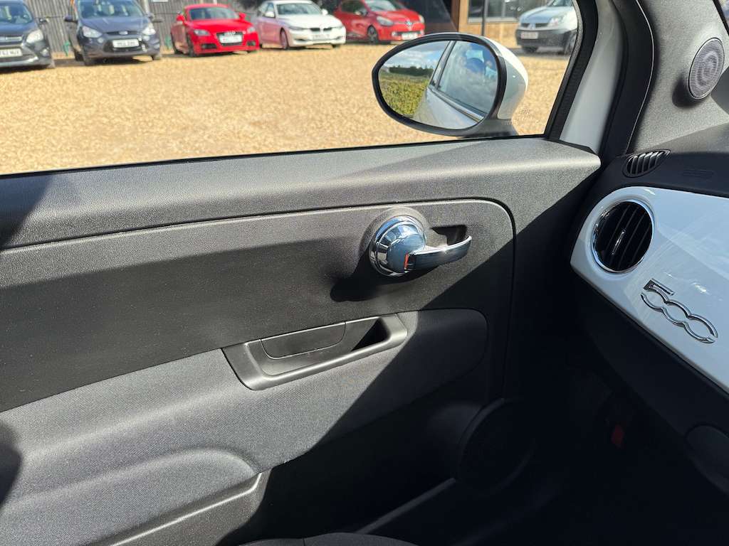 2024 FIAT 500 2024 FIAT 500