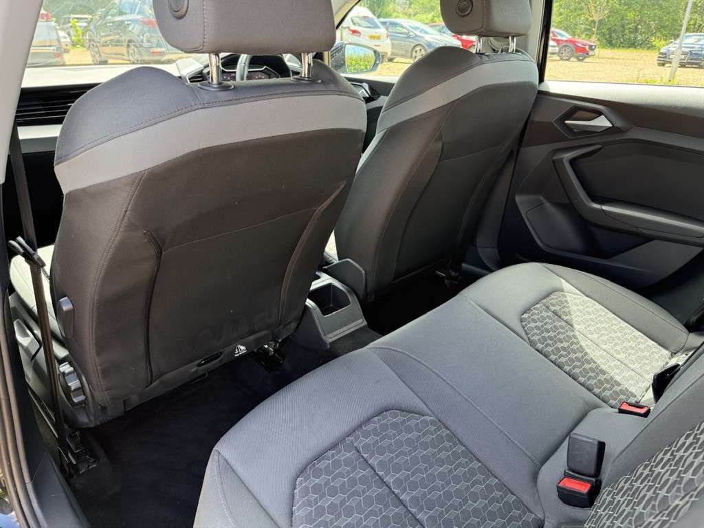 2022 AUDI A1 2022 AUDI A1