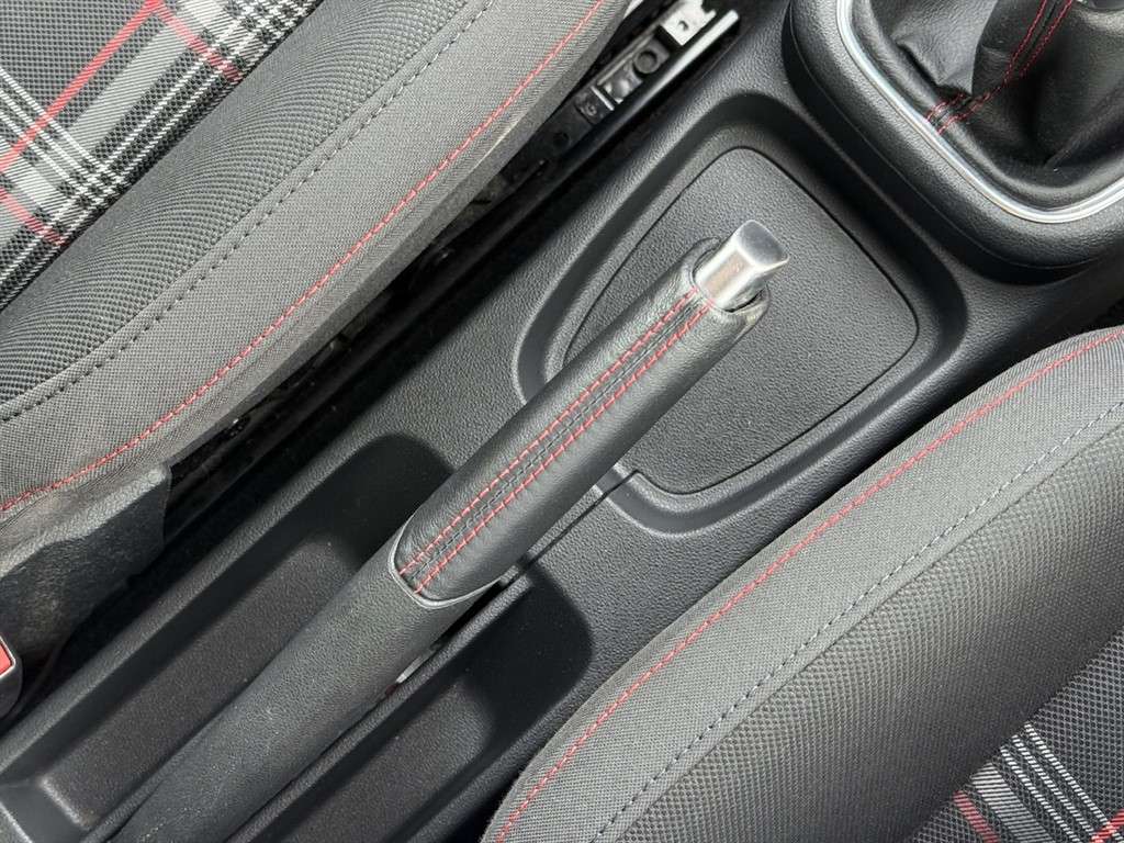 2016 VOLKSWAGEN POLO 2016 VOLKSWAGEN POLO