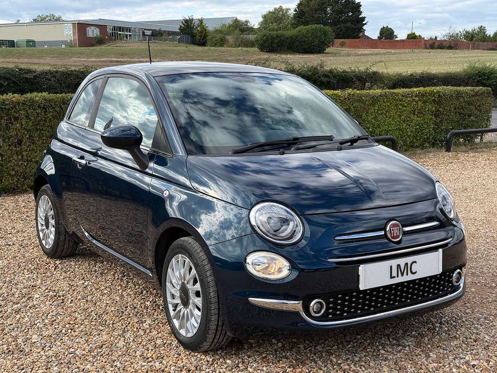 A 2024 FIAT 500 1.0 MHEV Hatchback 3dr Petrol Manual Euro 6 (s/s) A 2024 FIAT 500 1.0 MHEV Hatchback 3dr Petrol Manual Euro 6 (s/s)