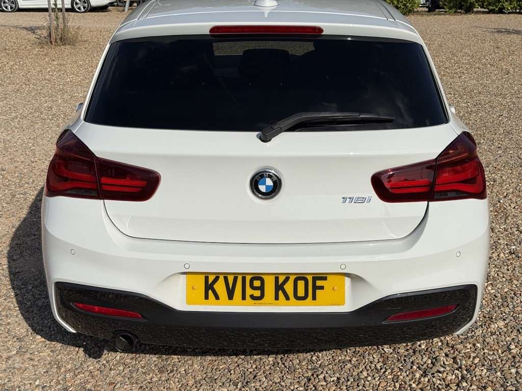 2019 BMW 1 SERIES 2019 BMW 1 SERIES
