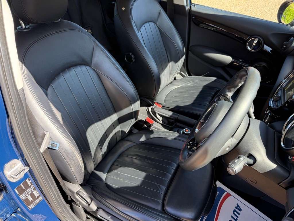 2018 MINI HATCH 2018 MINI HATCH