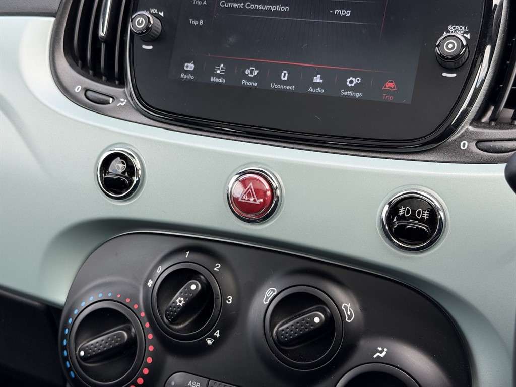 2024 FIAT 500 2024 FIAT 500