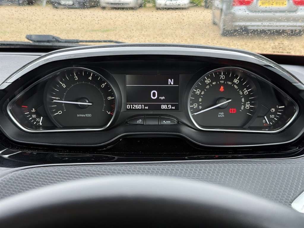 2016 PEUGEOT 208 2016 PEUGEOT 208