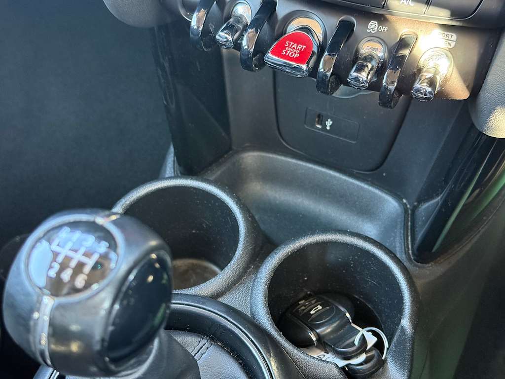 2018 MINI HATCH 2018 MINI HATCH