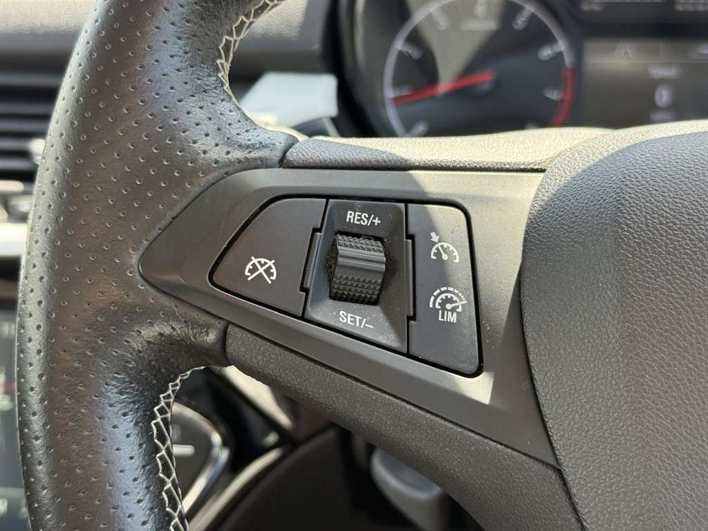 2018 VAUXHALL CORSA 2018 VAUXHALL CORSA