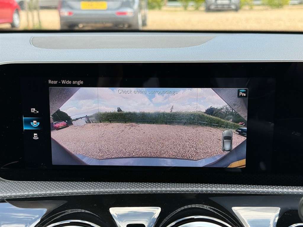 2018 MERCEDES A200 2018 MERCEDES A200