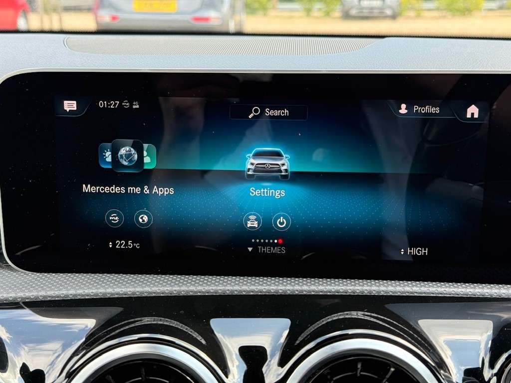 2018 MERCEDES A200 2018 MERCEDES A200
