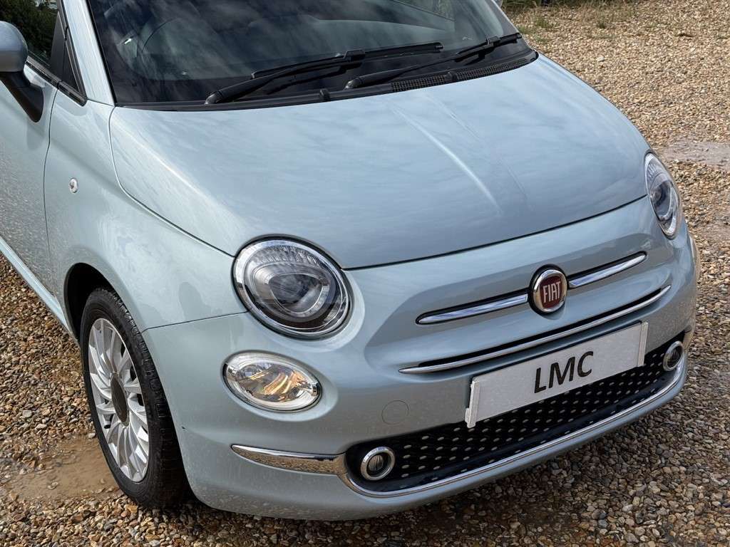 A 2024 FIAT 500 1.0 MHEV Hatchback 3dr Petrol Manual Euro 6 (s/s) A 2024 FIAT 500 1.0 MHEV Hatchback 3dr Petrol Manual Euro 6 (s/s)