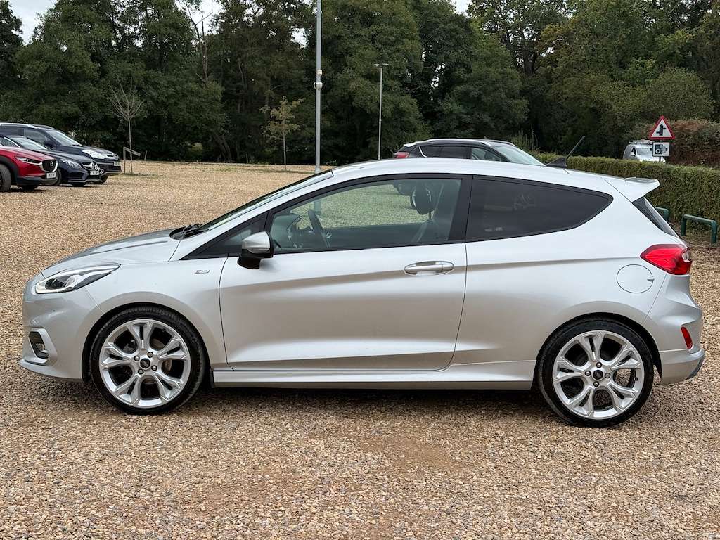 2021 FORD FIESTA 2021 FORD FIESTA
