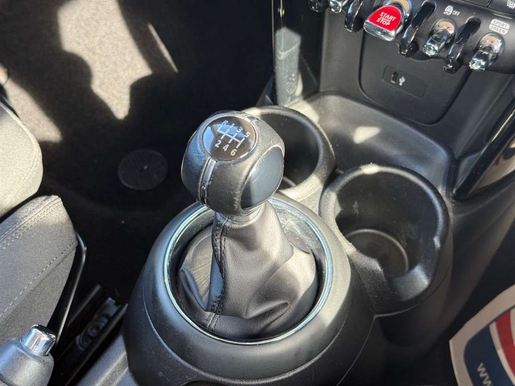 2018 MINI HATCH 2018 MINI HATCH