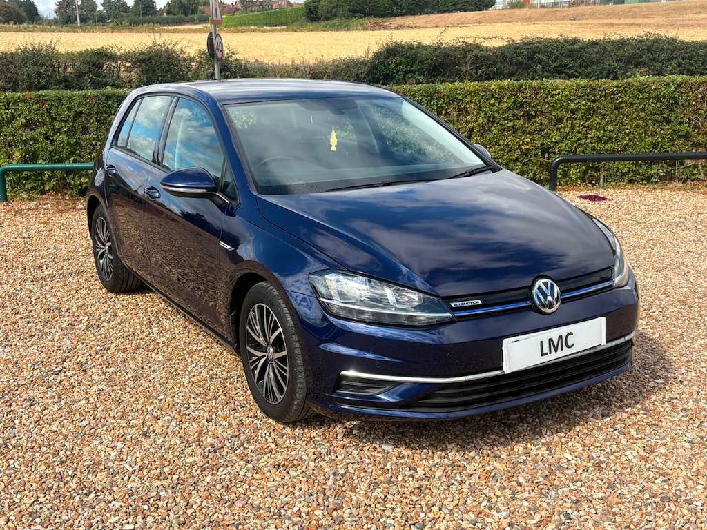 A 2018 VOLKSWAGEN GOLF 1.5 TSI EVO SE Nav Hatchback 5dr Petrol Manual Eur A 2018 VOLKSWAGEN GOLF 1.5 TSI EVO SE Nav Hatchback 5dr Petrol Manual Eur