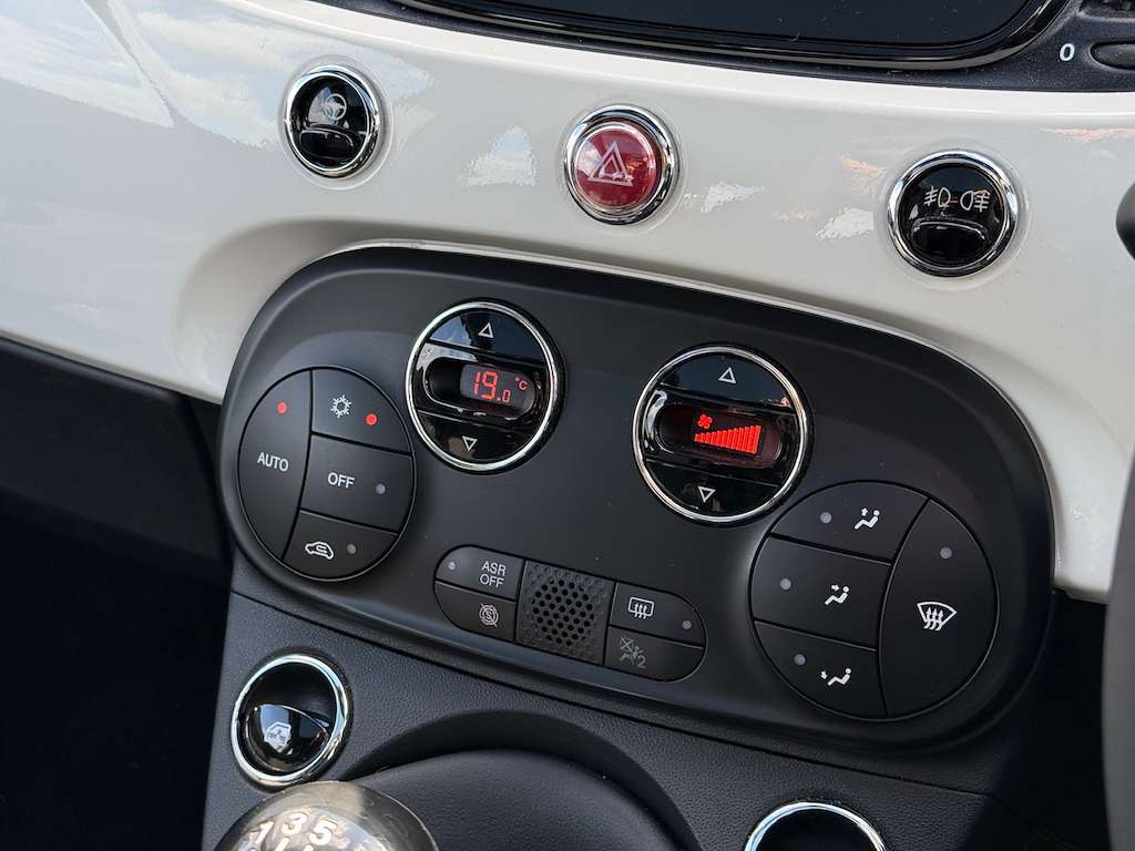 2024 FIAT 500 2024 FIAT 500