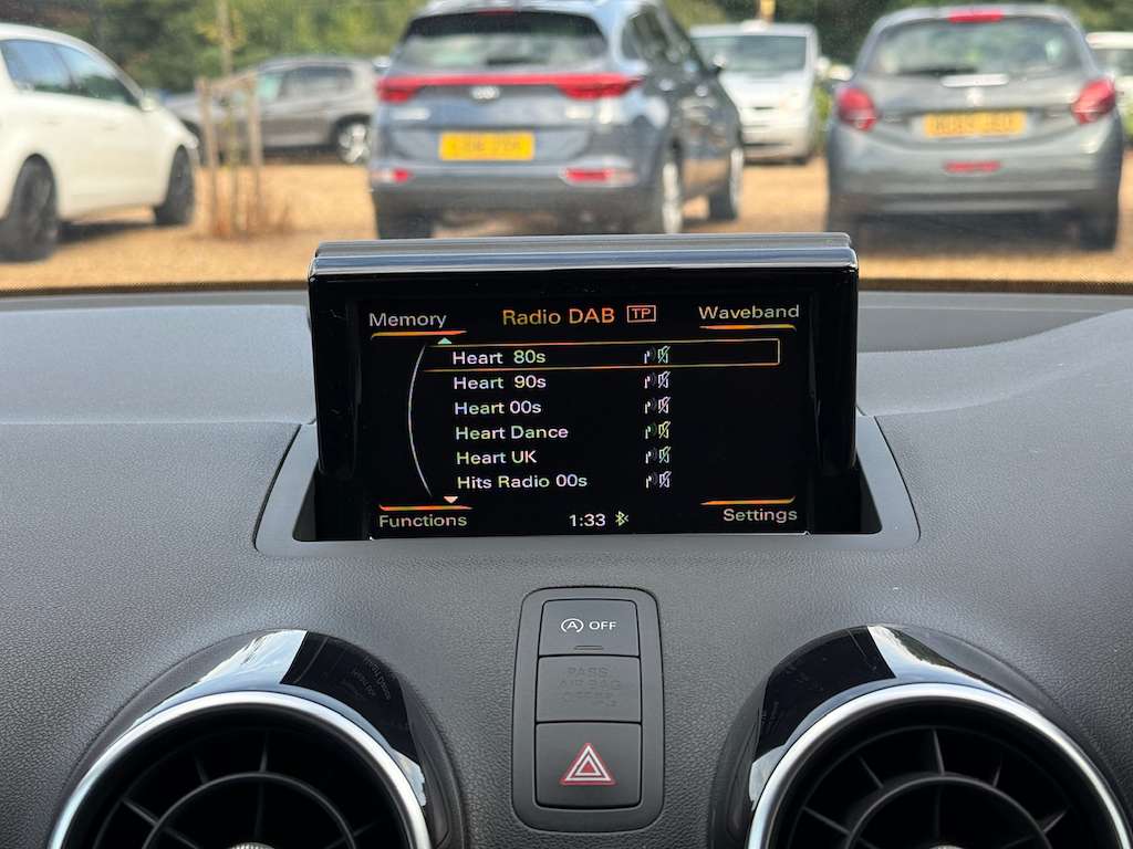 2016 AUDI A1 2016 AUDI A1