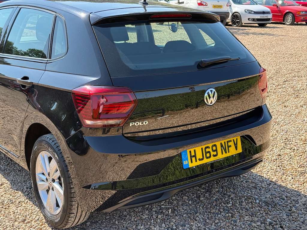 2019 VOLKSWAGEN POLO 2019 VOLKSWAGEN POLO