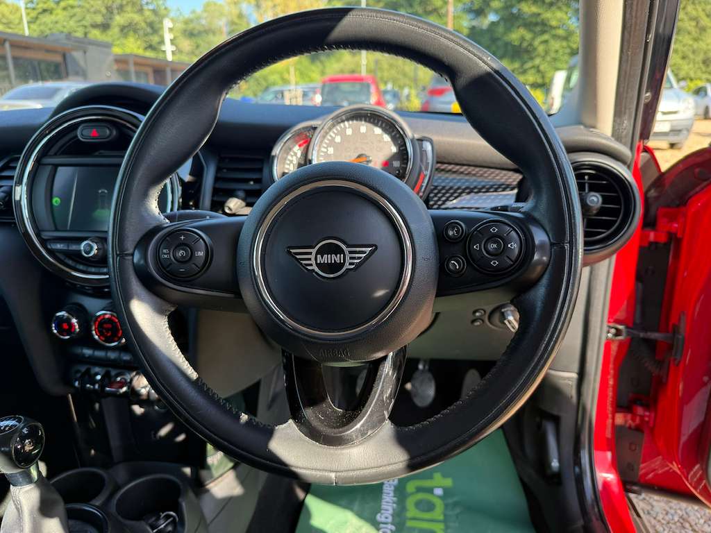 2018 MINI HATCH 2018 MINI HATCH