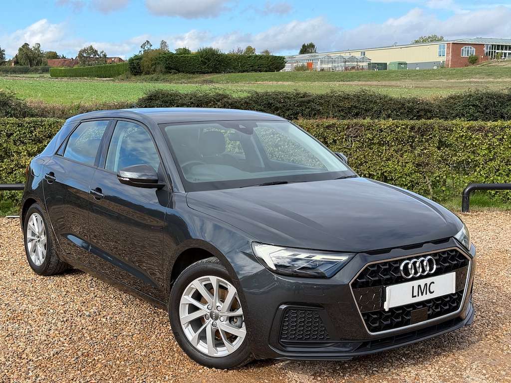 A 2019 AUDI A1 1.0 TFSI 30 Sport Sportback 5dr Petrol S Tronic Eu A 2019 AUDI A1 1.0 TFSI 30 Sport Sportback 5dr Petrol S Tronic Eu
