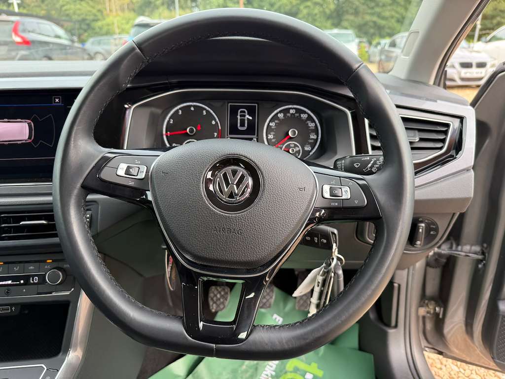 2019 VOLKSWAGEN POLO 2019 VOLKSWAGEN POLO