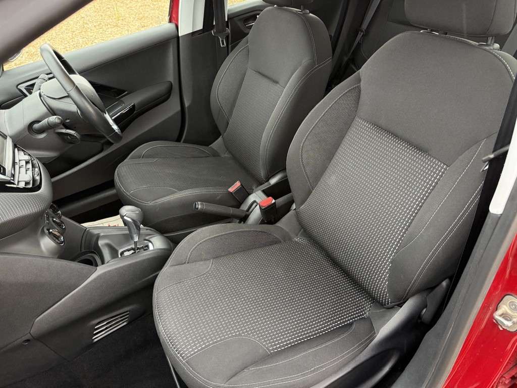 2016 PEUGEOT 208 2016 PEUGEOT 208
