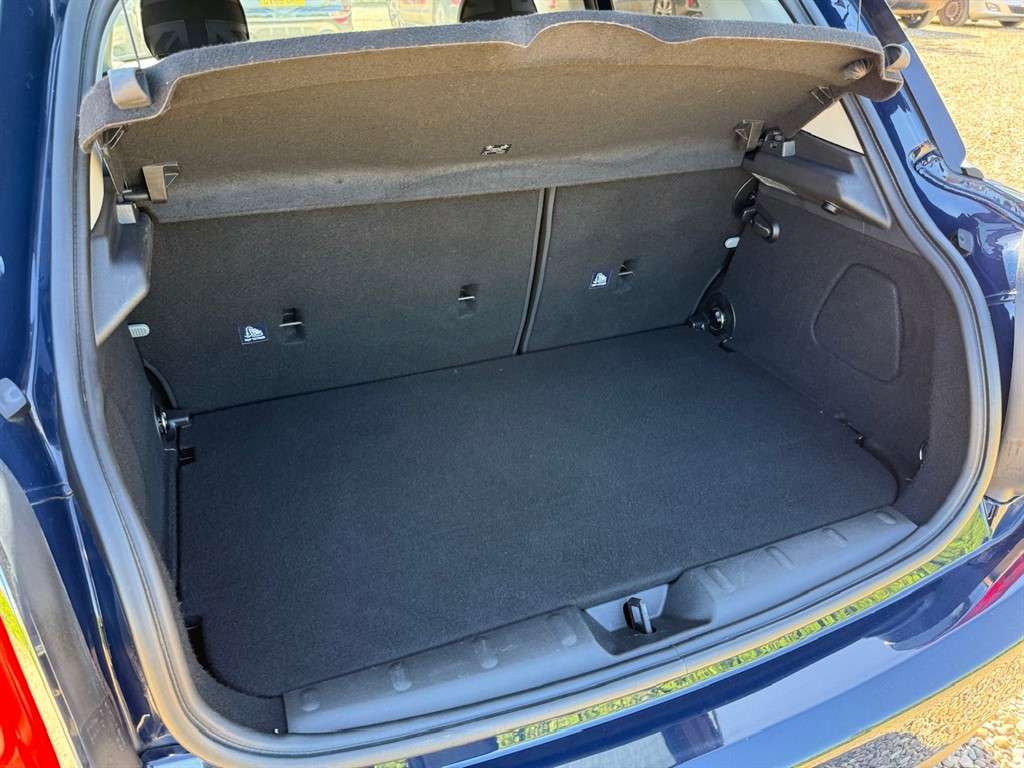 2018 MINI HATCH 2018 MINI HATCH
