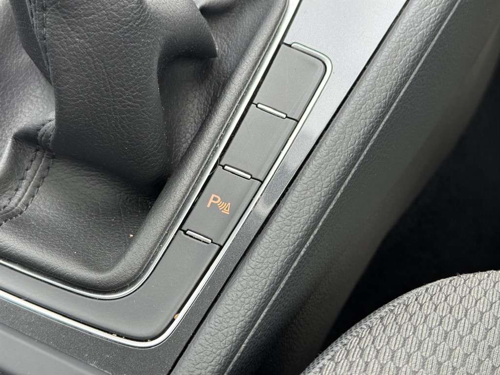2019 VOLKSWAGEN GOLF 2019 VOLKSWAGEN GOLF