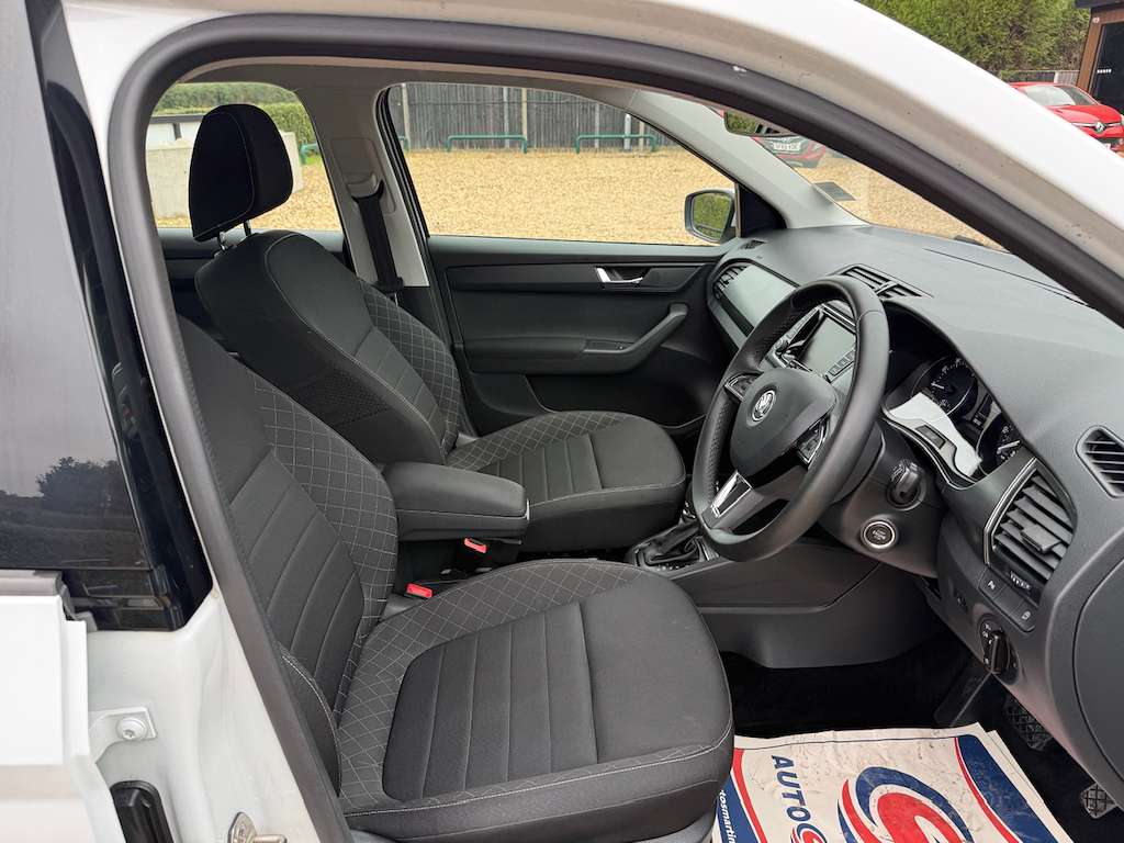 2015 SKODA FABIA 2015 SKODA FABIA