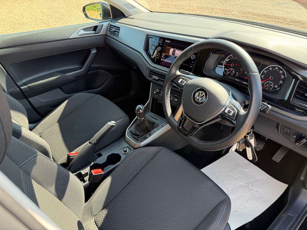 2019 VOLKSWAGEN POLO 2019 VOLKSWAGEN POLO