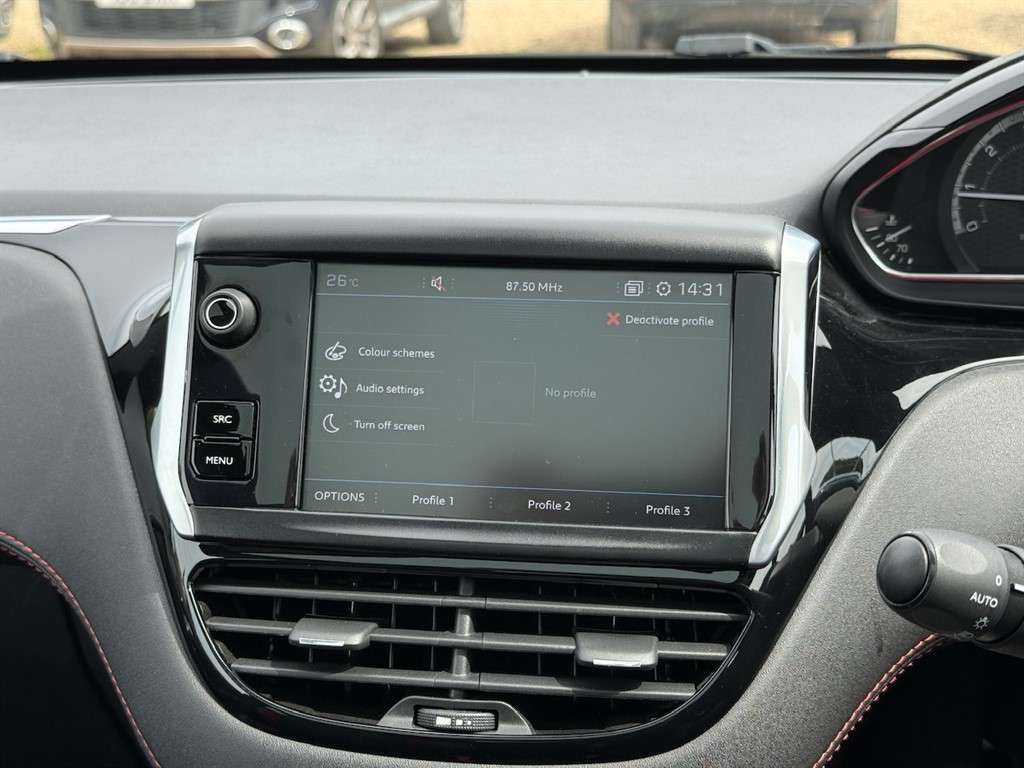 2018 PEUGEOT 208 2018 PEUGEOT 208