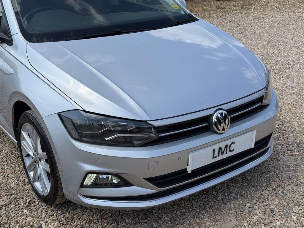 A 2019 VOLKSWAGEN POLO 1.0 TSI GPF SEL Hatchback 5dr Petrol Manual Euro 6 A 2019 VOLKSWAGEN POLO 1.0 TSI GPF SEL Hatchback 5dr Petrol Manual Euro 6