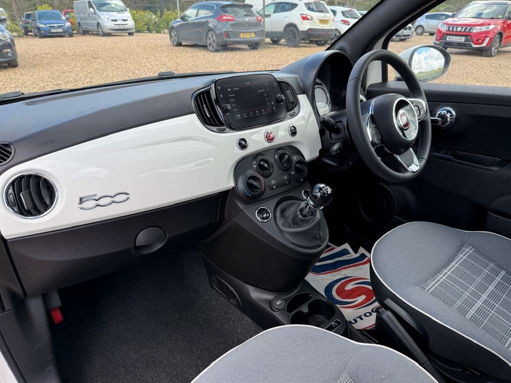 2021 FIAT 500 2021 FIAT 500