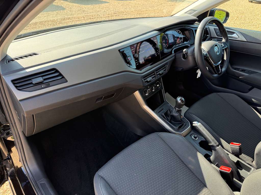 2019 VOLKSWAGEN POLO 2019 VOLKSWAGEN POLO