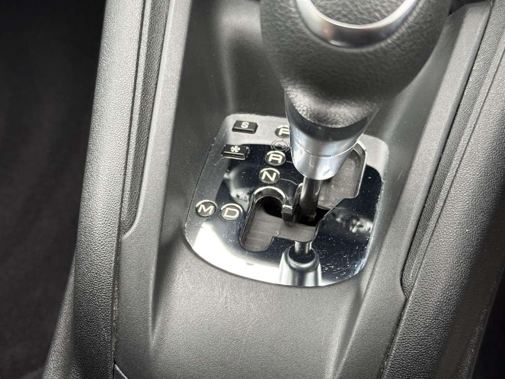 2016 PEUGEOT 208 2016 PEUGEOT 208